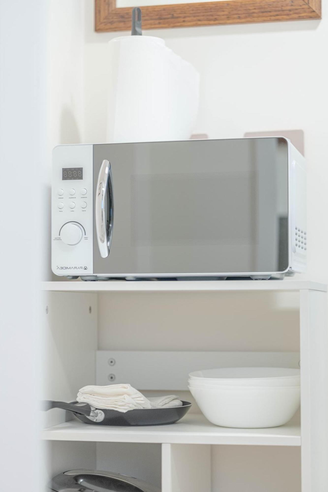 Brera Luxury Apt Milan Bagian luar foto